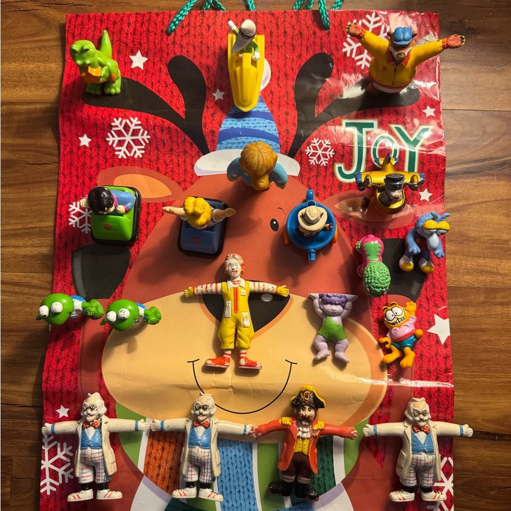 21 pieces VTG MCDONALD’S HAPPY MEAL PROMOTION TOYS 1980’s & UP